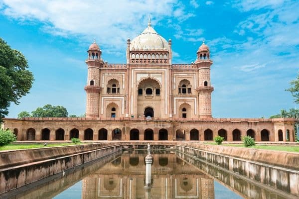 Safdarjung Mausoleum