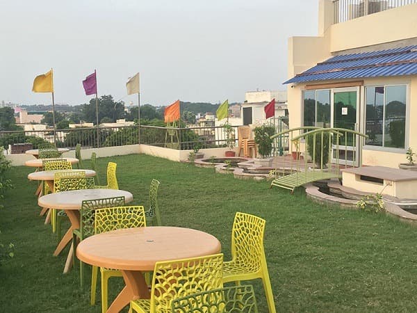 Banaras Haveli Hotel