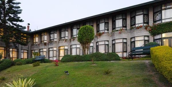 The Elgin Silver Oaks
